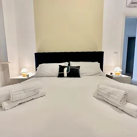 Apartman Luxury House Near The Funicular *