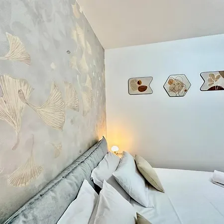 Luxury House Near The Funicular Apartman *