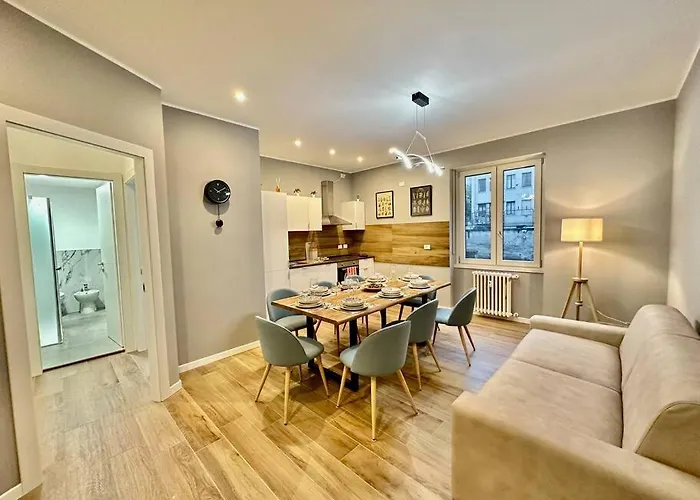 Apartment Luxury House Near The Funicular Bergamo