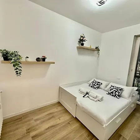 Luxury House Near The Funicular